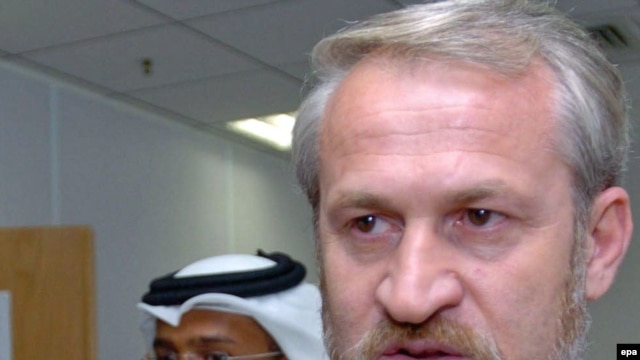 Chechen separatist leader Akhmed Zakaev (file photo)