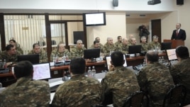 Պաշտպանության նախարար Սեյրան Օհանյանը խորհրդակցություն է անցկացնում հրամանատարական կազմի հետ: