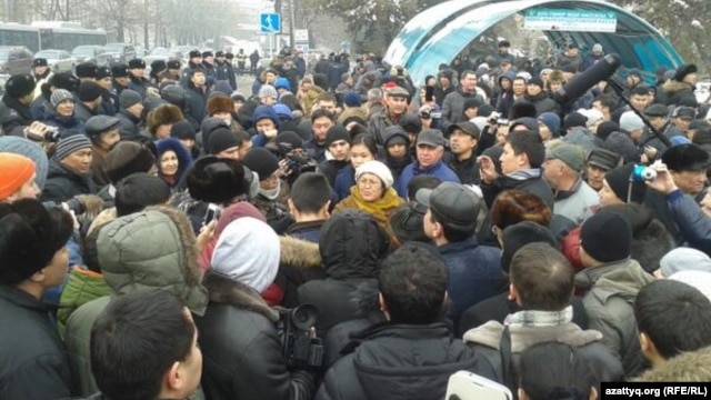 Наразылар митингісі. Алматы, 15 ақпан 2014 жыл.