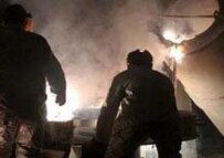Workers at the uranium enrichment facility in Isfahan (file photo) (epa)