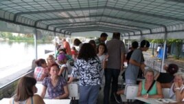 Deca iz Dečjeg sela Kraljevo tokom posete Pragu