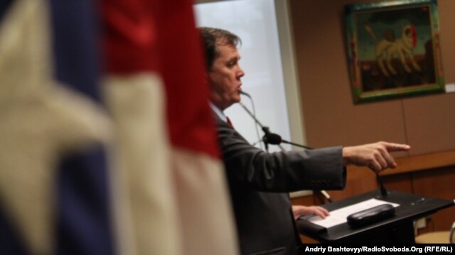 U.S. Deputy Assistant Secretary of State Thomas Melia (file photo)