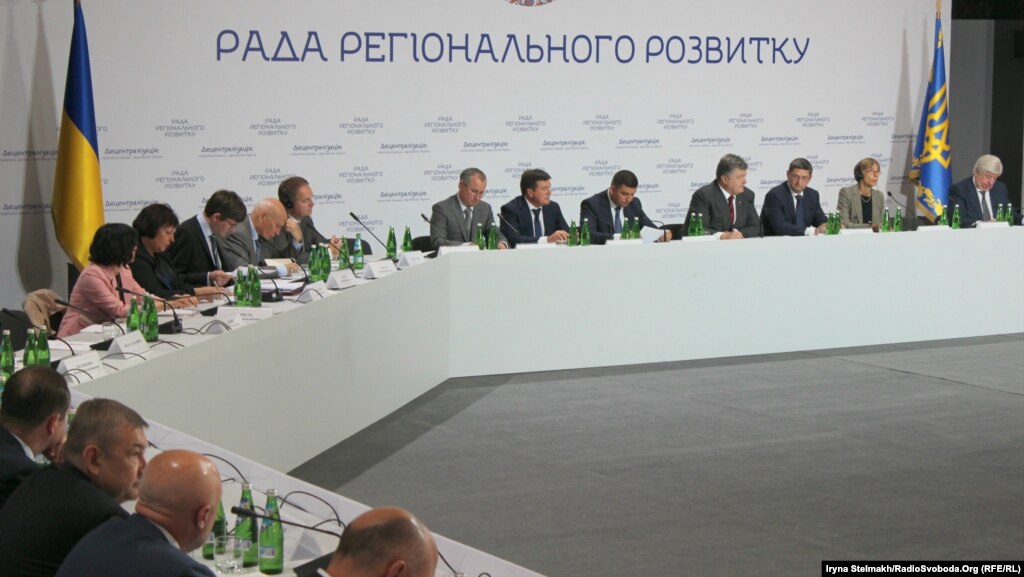 Президент: За воєнного стану жодних змін до Конституції не буде