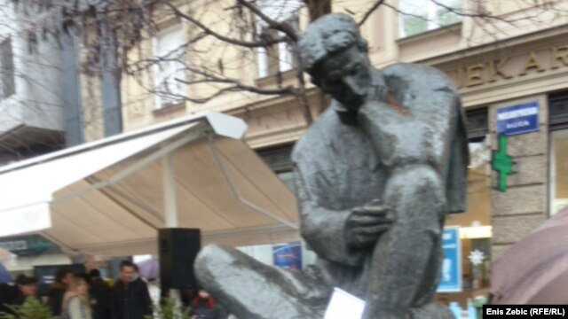 Spomenik Nikoli Tesli u Zagrebu