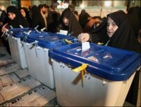 Iranians voting in Tehran on December 15 (MNA)
