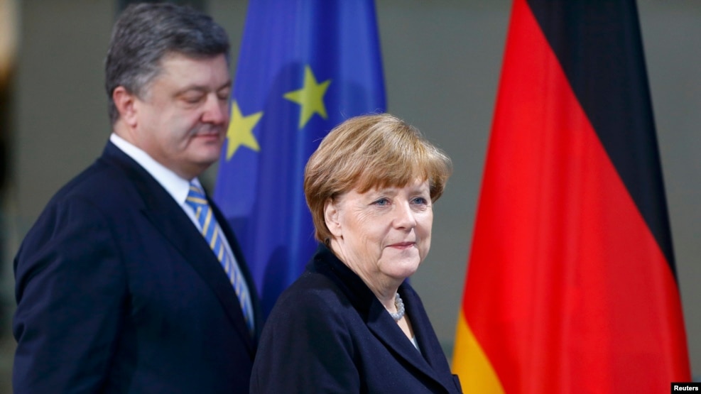 German Chancellor Angela Merkel and Ukrainian President Petro Poroshenko in Berlin in February