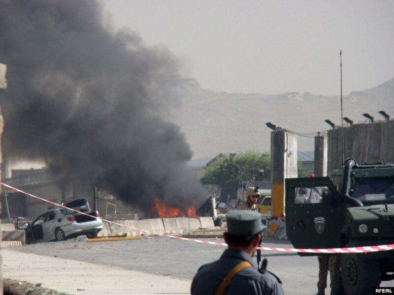 kabul airport pictures. Attacks Kabul Airport Base