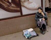 Has Russia's new wealth left behind many Russians?