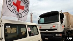 A spokeswoman for the Red Cross says her organization would only be involved in aid deliveries into eastern Ukraine if they were carried out "according to our own principles." (file photo)