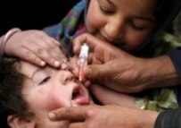 UNICEF wants to vaccinate more than one million Afghan children against polio, a delibiltating viral infection (file) (epa)