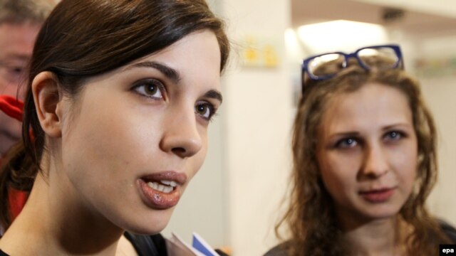 6FE3A18A-96E8-4A87-BC70-546B38C407B8_w64