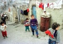 Impoverished children in Tehran (file photo) (AFP)