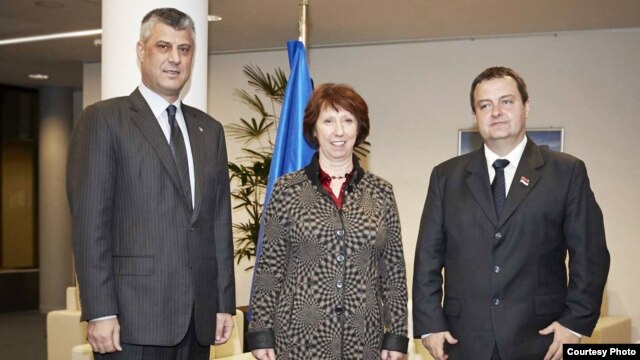 Hashim Thaçi, Catherine Ashton dhe Ivica Daçiq.