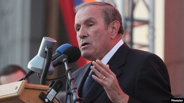 Ermənistanın keçmiş prezidenti Levon Ter-Petrosian