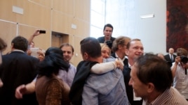 Reakcije u sudnici nakon presude, 6. septembar 2013.