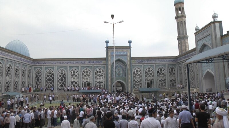 Все мечети Душанбе будут под наблюдением 
