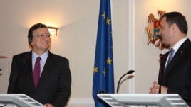 Jose Manuel Barroso în compania lui Vlad Filat, Chişinău, 30 noiembrie 2012