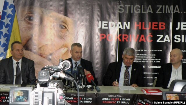 Najava humanitarne kampanje "Stigla zima... Jedan hljeb i jedan pokrivač za Siriju", 9. januar 2013.