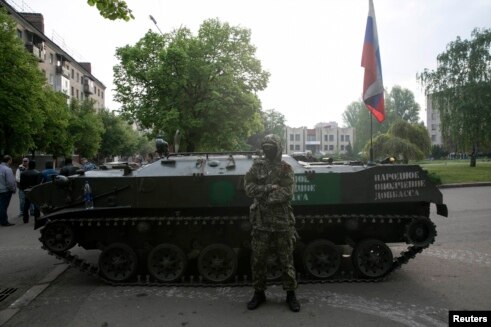 724B0467-5B7A-4B7E-A13E-BF52E0E091BD_w49