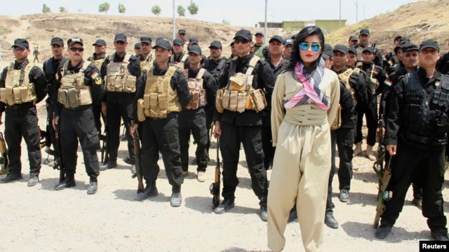 هیلی لوف، خواننده پاپ هم از حامیان استقلال کردستان است