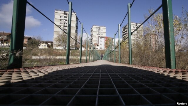 Most u Mitrovici