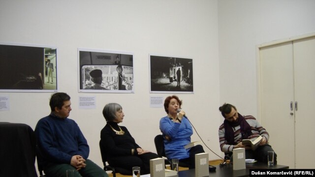 Promocija knjige  „Moj poljski pesnički 20. vek“ Biserke Rajčić: Marjan Čakarević, autorka, Dubravka Djurić i Dejan Matić