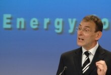 Belgium/EU -- Andris Piebalgs, Member of the EC in charge of Energy, at a press conference on the energy and climate change package, Brussels, 10Jan2007