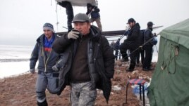 «Қазақ елі» телесериалының режимссері Рүстем Әбдірашев. Алматы облысы, 4 қараша 2015 жыл.