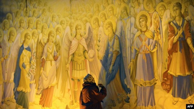 Фрески в память о жертвах Голодомора в Киеве. 