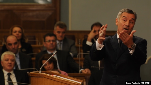 Premijer Milo Đukanović u Skupštini Crne Gore, 4. decembar 2012.