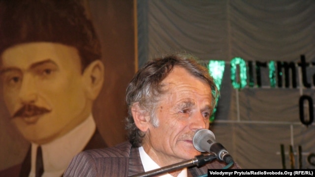 Mustafa Dzhemilev, the leader of Ukraine's unofficial Crimean Tatar assembly