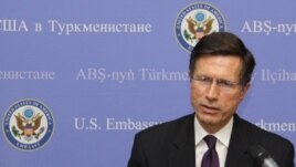 Robert O. Blake, Jr. will visit Uzbekistan for four days.