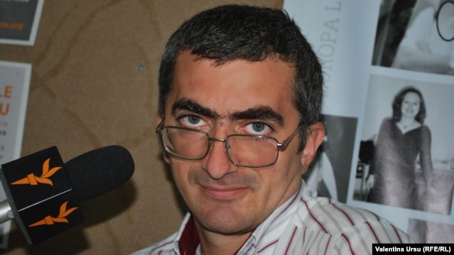 Эрнест Варданян, политолог, журналист. 