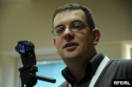 Дарко Булдиоски, Интернет консултант