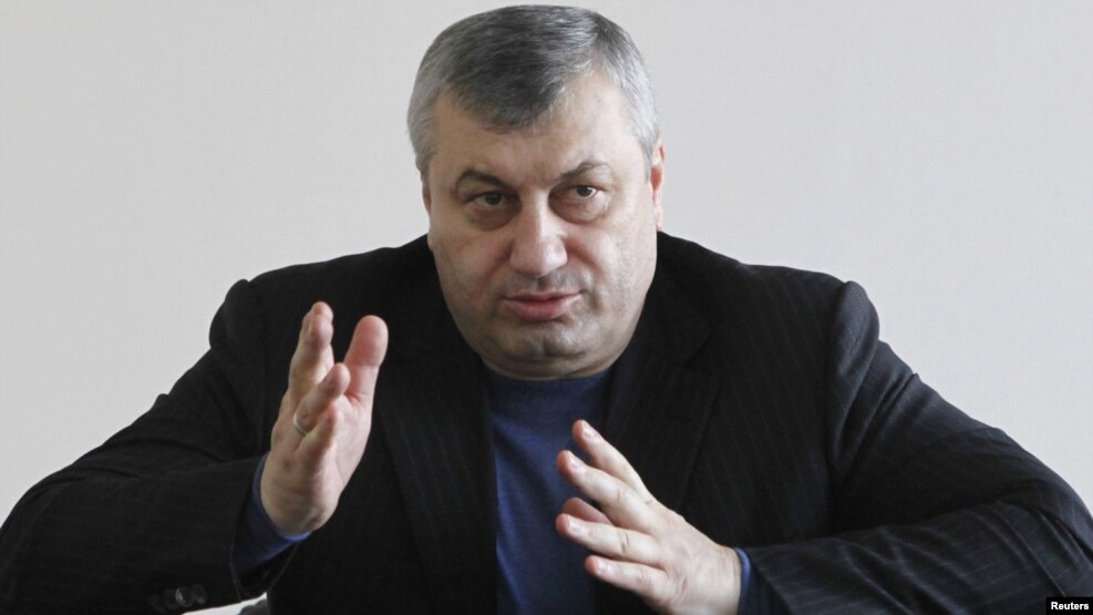 Ex-President Eduard Kokoity is against South Ossetia's incorporation into the Russian Federation, unlike the top two contenders in the presidential race.