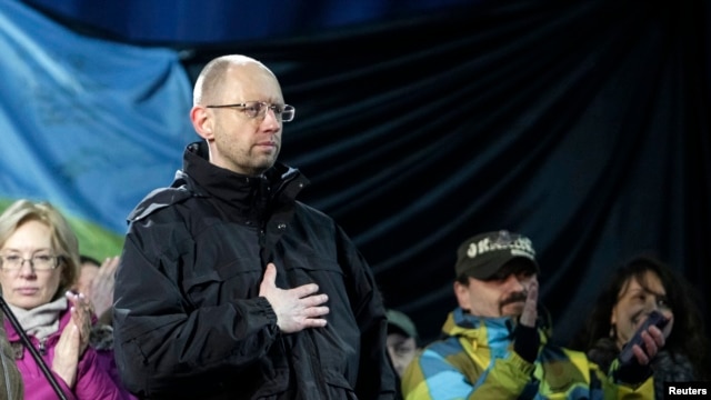 Арсений Яценюк на народном вече в Киеве 26 февраля 2014 года