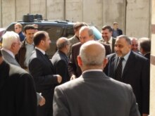 Iraq -  Iyad Allawi, former Iraqi Prime Minister and Iraqi National List leader (L); Adil Abd al-Mahdi, Iraqi Vice President (R); meeting of the heads of the political parties, Baghdad, 5 Feb. 2006