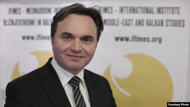 Zijad Bećirović