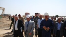 وزير الكهرباء عبد الكريم عفتان يتفقد مشروعاً لمحطة توليد في الكوت