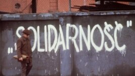 ეს სურათი გდანსკში, 1980 წლის აგვისტოშია გადაღებული