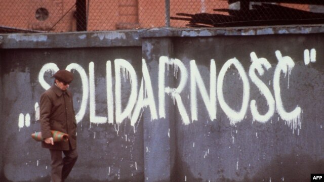 ეს სურათი გდანსკში, 1980 წლის აგვისტოშია გადაღებული