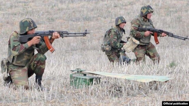 Exchanges of fire between Azerbaijani and Armenian forces on the Karabakh frontline have become more frequent in recent days.(file photo)