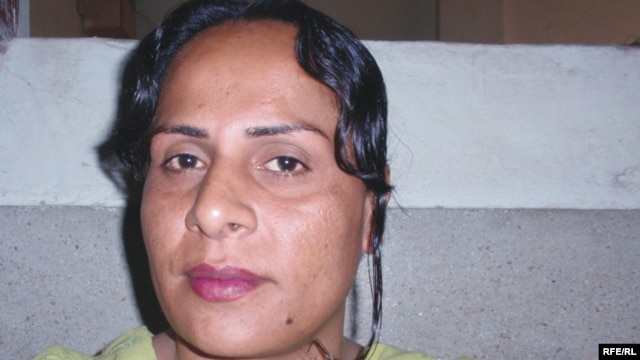 Farzana, the newly elected chairperson of the Shemale Rights Foundation of Pakhtunkhwa (photo by Mujeeb Sial)