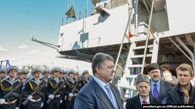 Президент Украины Петр Порошенко посетил флагман ВМС Украины фрегат «Гетман Сагайдачный»