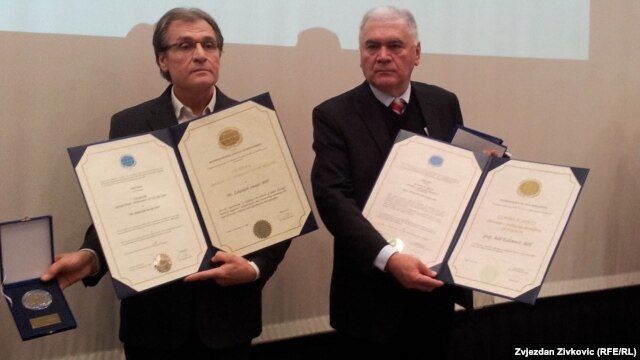 Zekerijah Smajić i Adil Kulenović na dodjeli nagrada, 29. januar 2013.