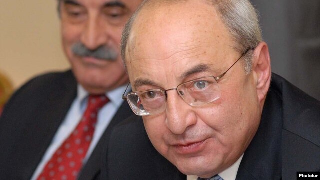 Armenian Public Council Chairman Vazgen Manukian