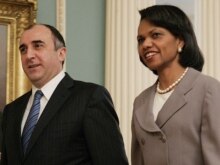 U.S. -- Secretary of State Condoleezza Rice (R) with Azerbaijani Foreign Minister Elmar Mammadyarov, 22Mar2007