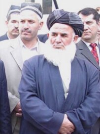 Tajikistan's grand mufti, Amonullo Nematzoda in 2006 (RFE/RL)