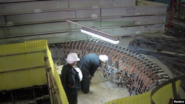 Russians work at the Iranian nuclear power plant in Bushehr in 2009.