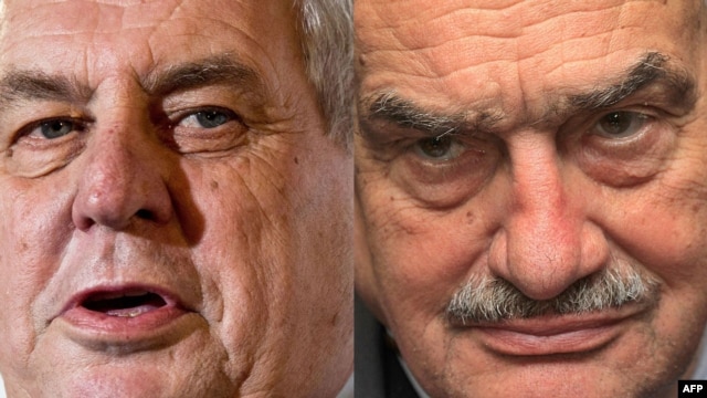Miloš Zeman (stînga) și Karel Schwarzenberg. 